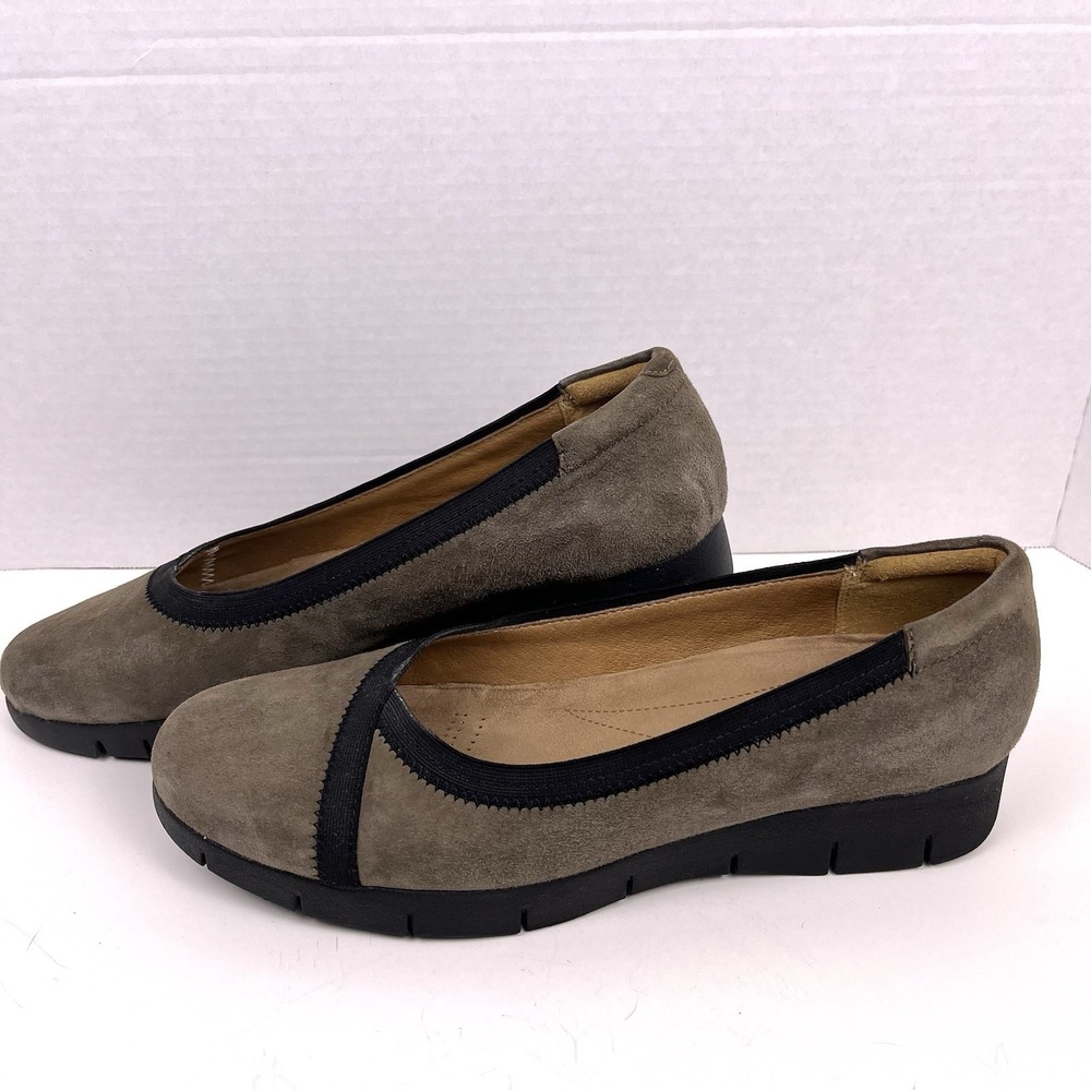 Clarks Artisan Daelyn Hill Tan Suede Slip On Womens 11M Comfort Casual Shoes EUC